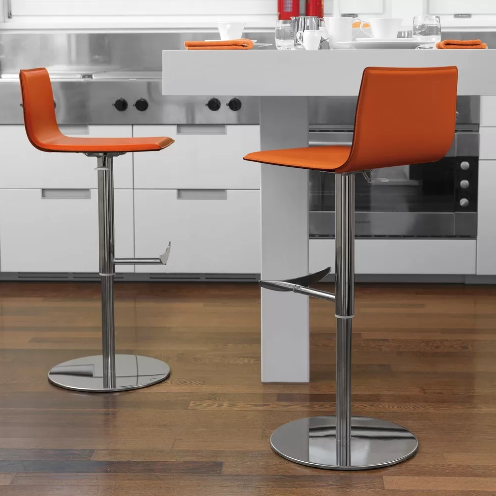 Roby Stool