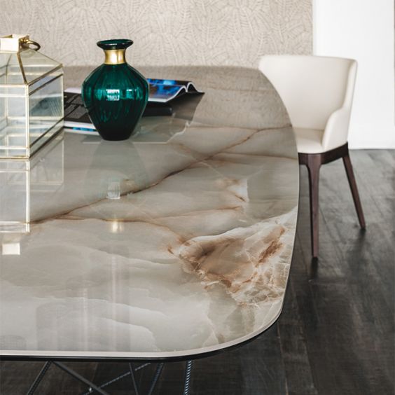 Gordon Keramik Dining Table - Thumbnail 4