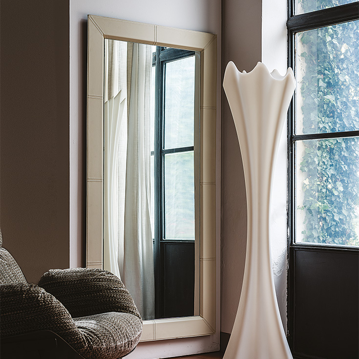 Photo Leather Mirror - Thumbnail 3