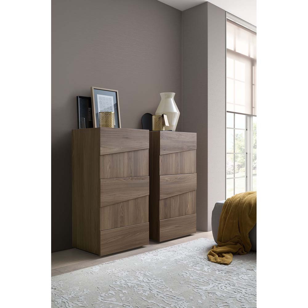 storm-bedroom_side_1.jpg