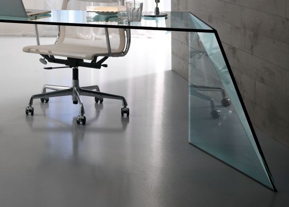 penrose_desk2.jpg