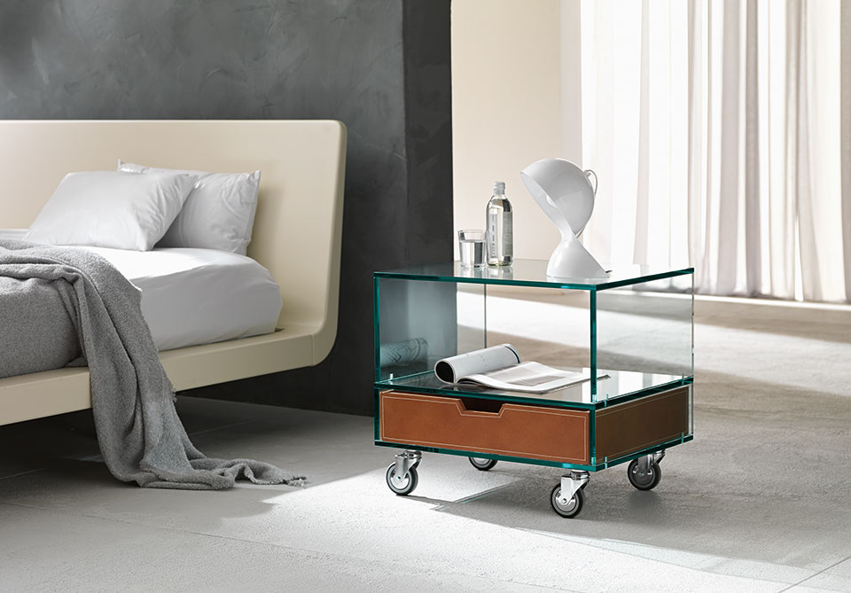 tonelli-comodini-como-toletta-grattacielo-1.jpg