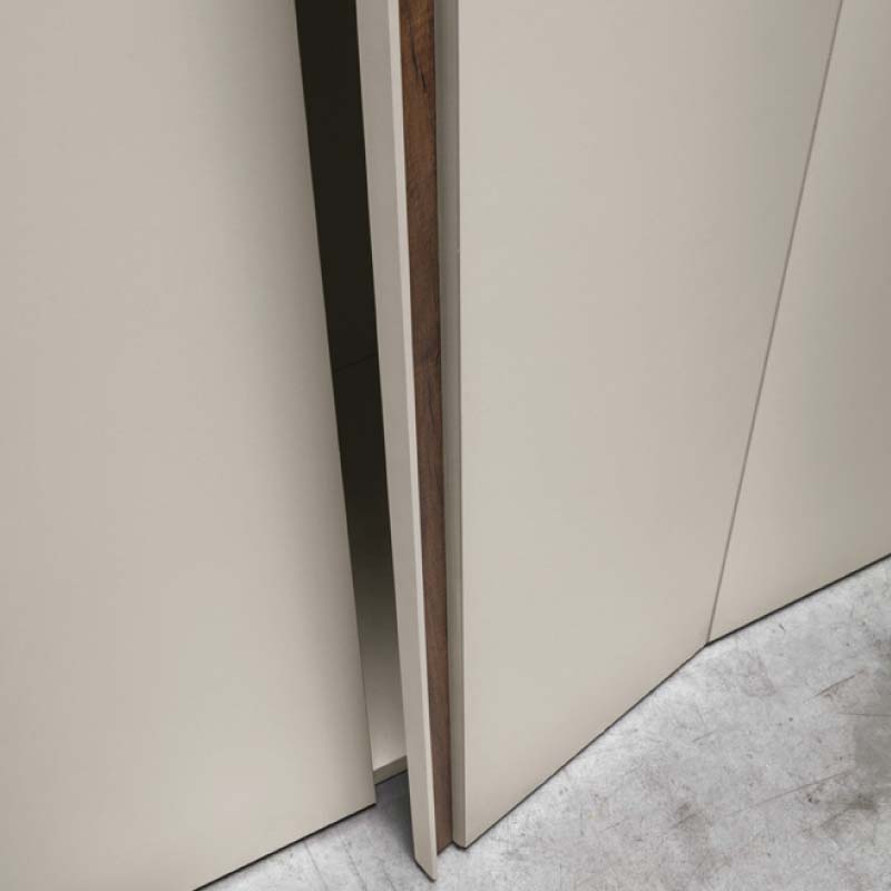 denver_hinged_doors_2.jpg