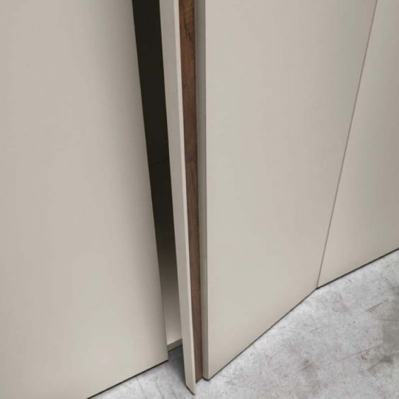 denver_hinged_doors_2.jpg