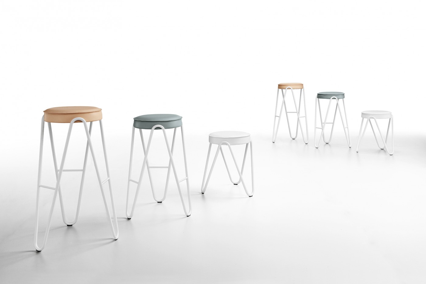 Apelle Jump Bar Stool - Thumbnail 4