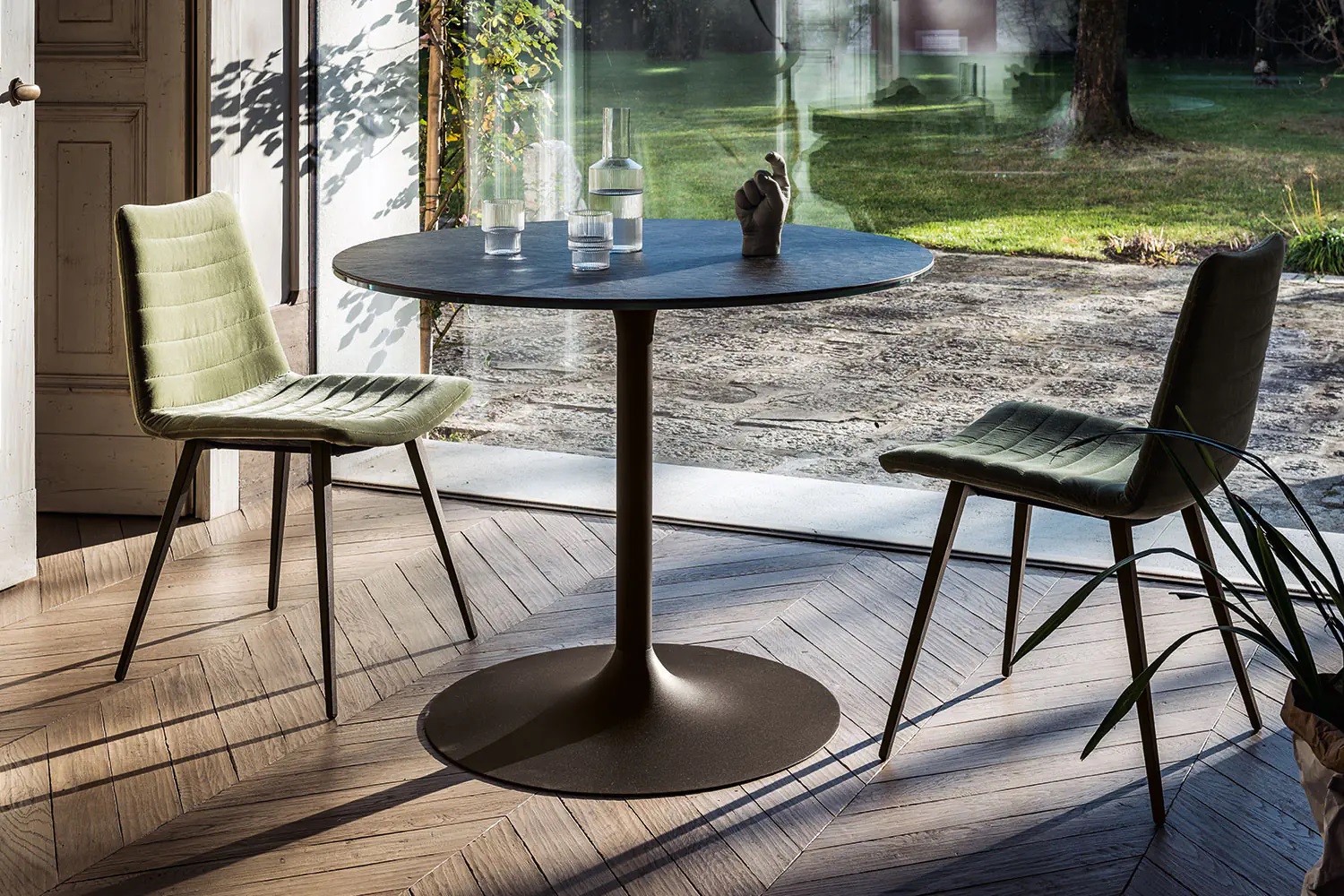 Midj Infinity Dining Table
