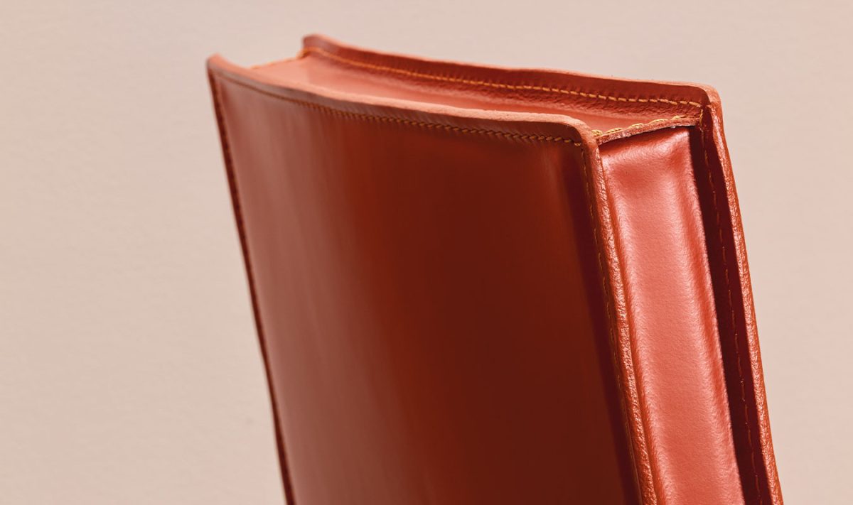 Sgabello-alexia-airnova-arredamento-design-leather-furnishing_01-r01i16klkthusi4mndt1ajjku5jph1y59nm91buy86.jpg
