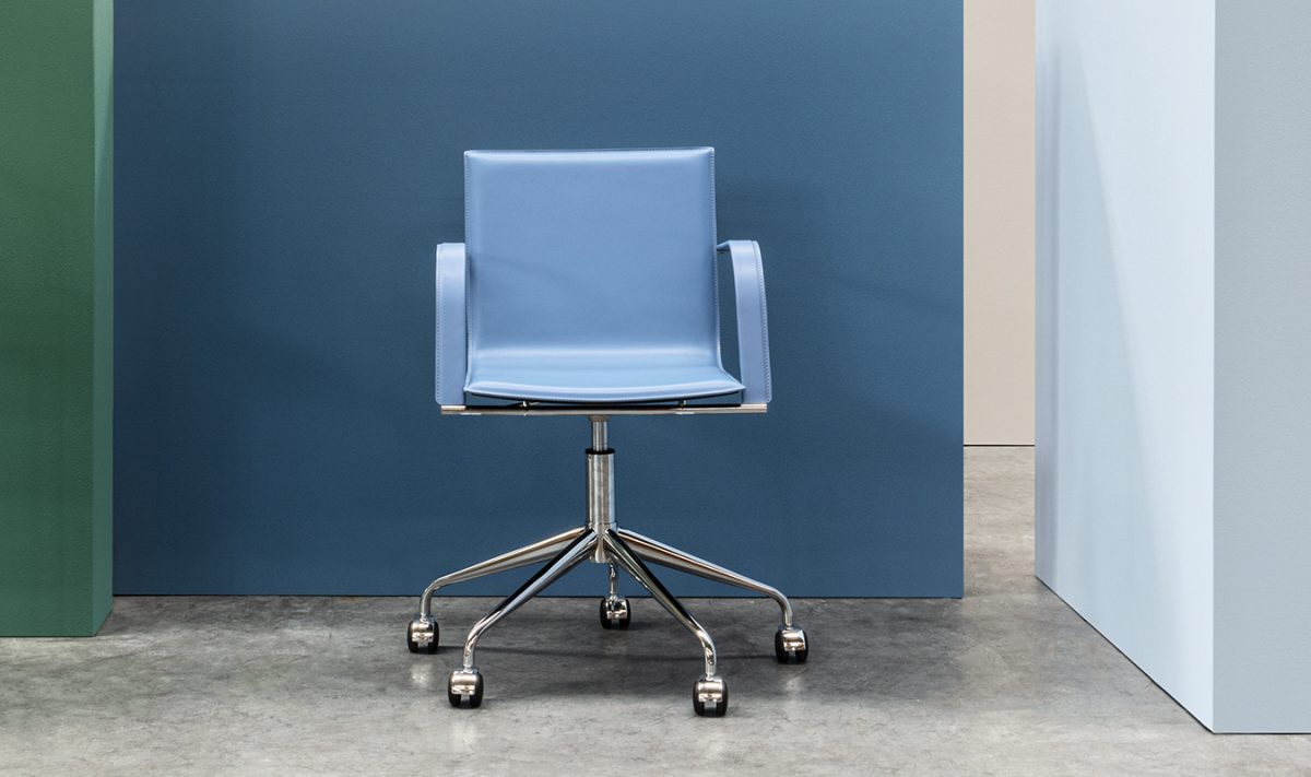 Poltroncina-galenaR-airnova-arredamento-design-leather-furnishing-01-r03mf56c5pzhaznmt2hx1ll9y7c6ul3qop7ny6gqfa.jpg