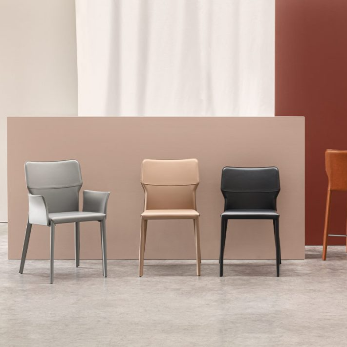 Sedia-maryl-airnova-arredamento-design-leather-furnishing-14-r0046l5hbwtwm0vltnratehviqvlklj3v8h7z0q1ty.jpg