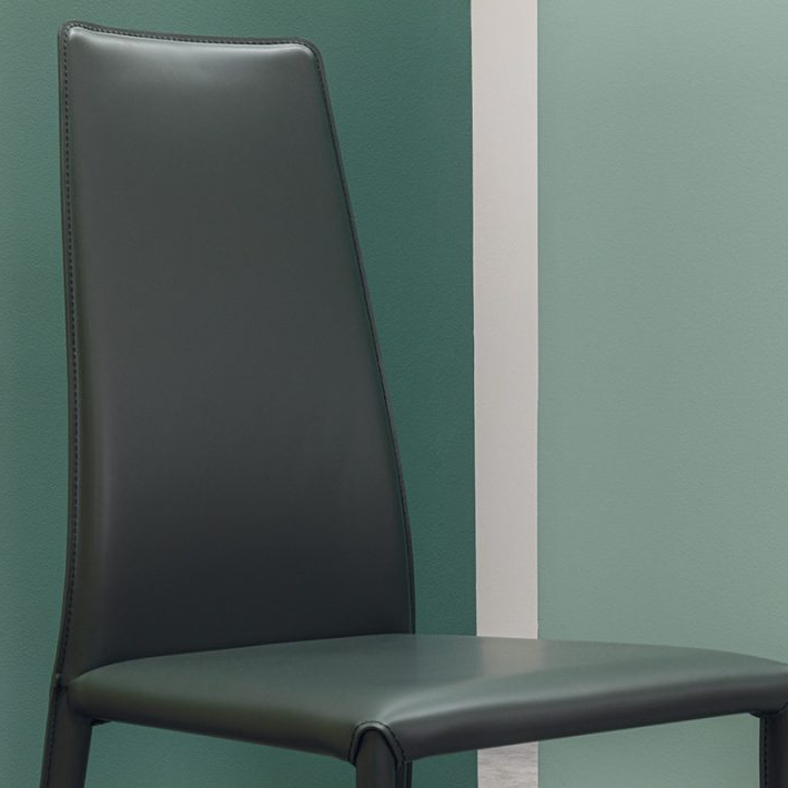 Sedia-monica-airnova-arredamento-design-leather-furnishing-02-qzzwu3ce86r9o52kabwk75ahxijdmpi6u3wki0w4p2.jpg
