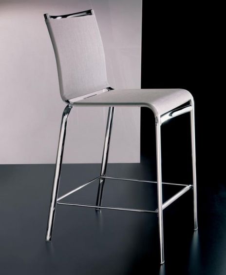 net_04-56d_bar_3.jpg