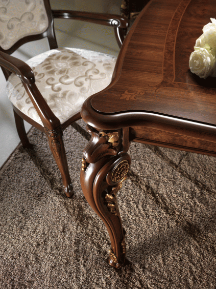 donatello_armchair_2.gif