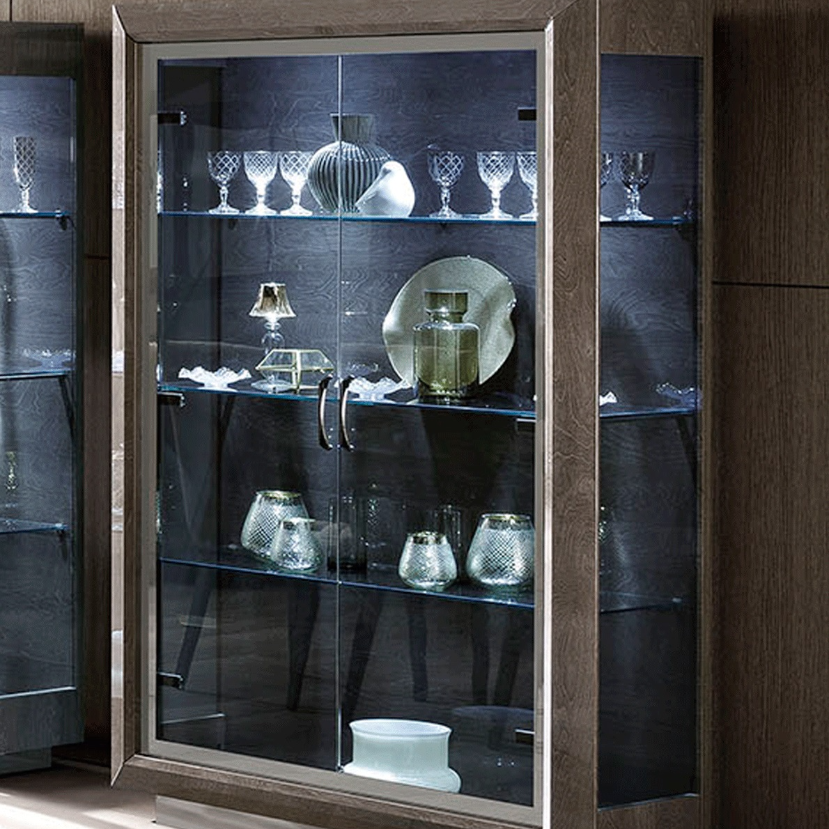 ESSENZA Wood and glass display cabinet By ADORA