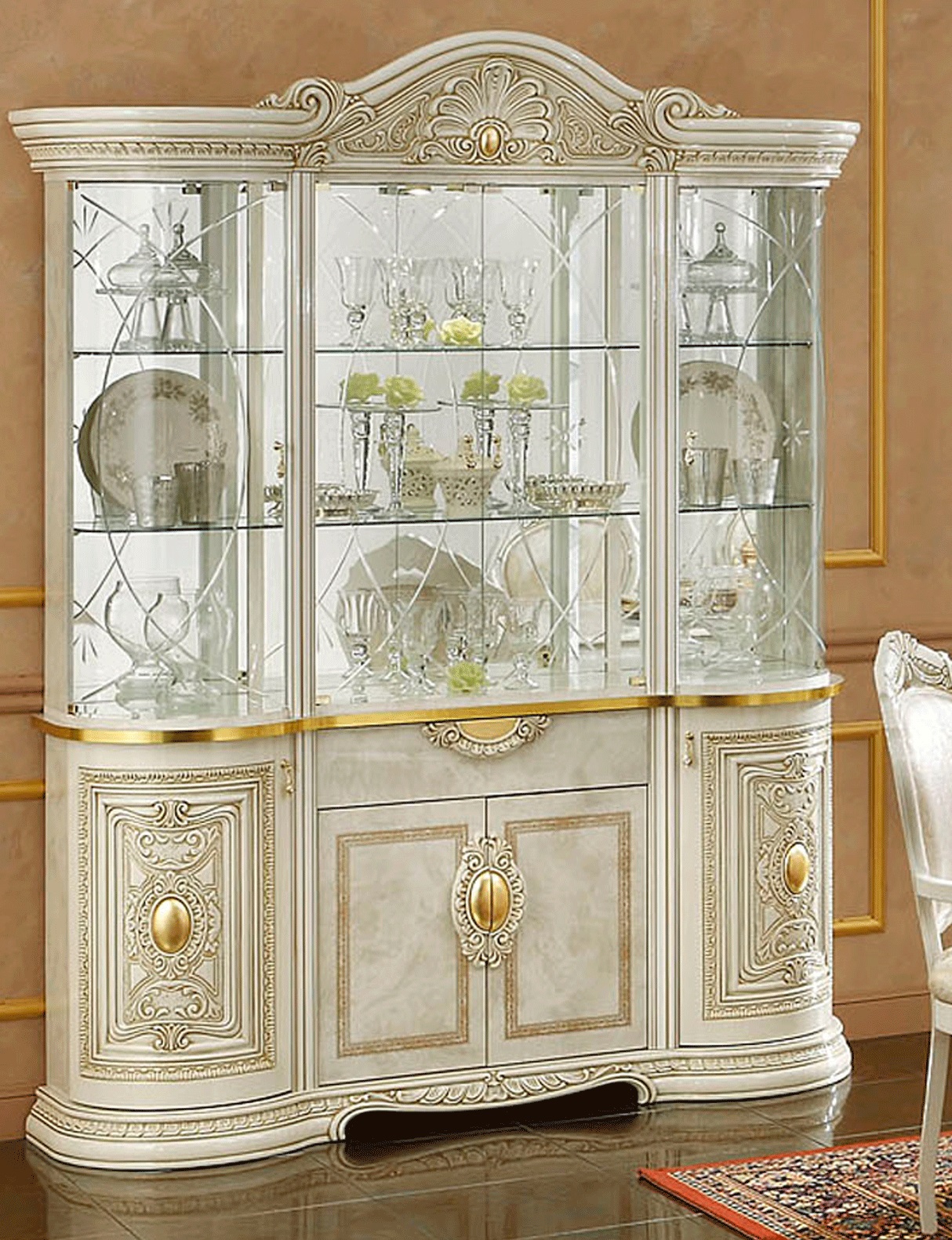 Leonardo 4 Door China Cabinet