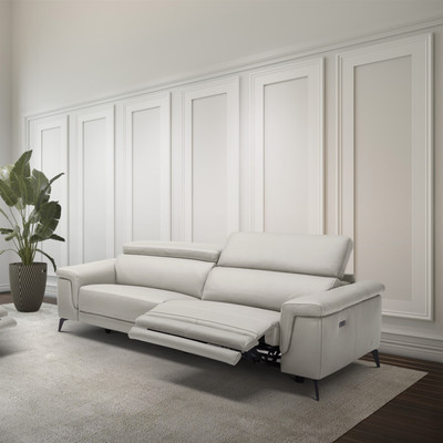 Hendrix Sofa by Beverly Hills Furniture