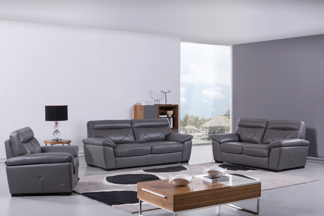 S173 Sofa - Thumbnail 3