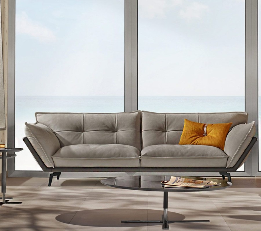 Hollywood Sofa by Gamma Arredamenti