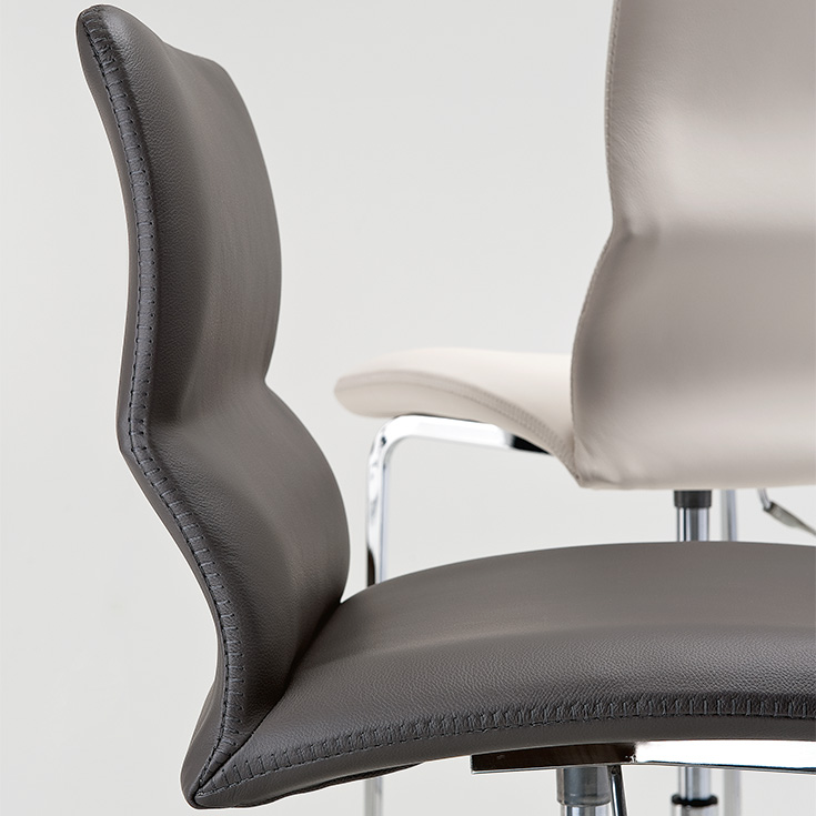 Victor Bar Stool - Thumbnail 3