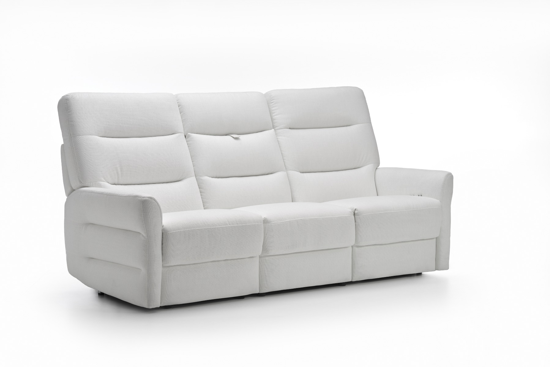 mauriac_-_nevio_-_white_8_.jpg