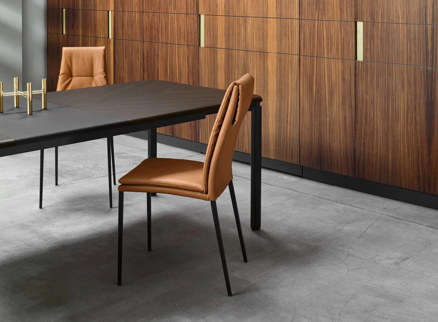 CS2052-Carmen-Chair-cognac-leather-Calligaris.jpg
