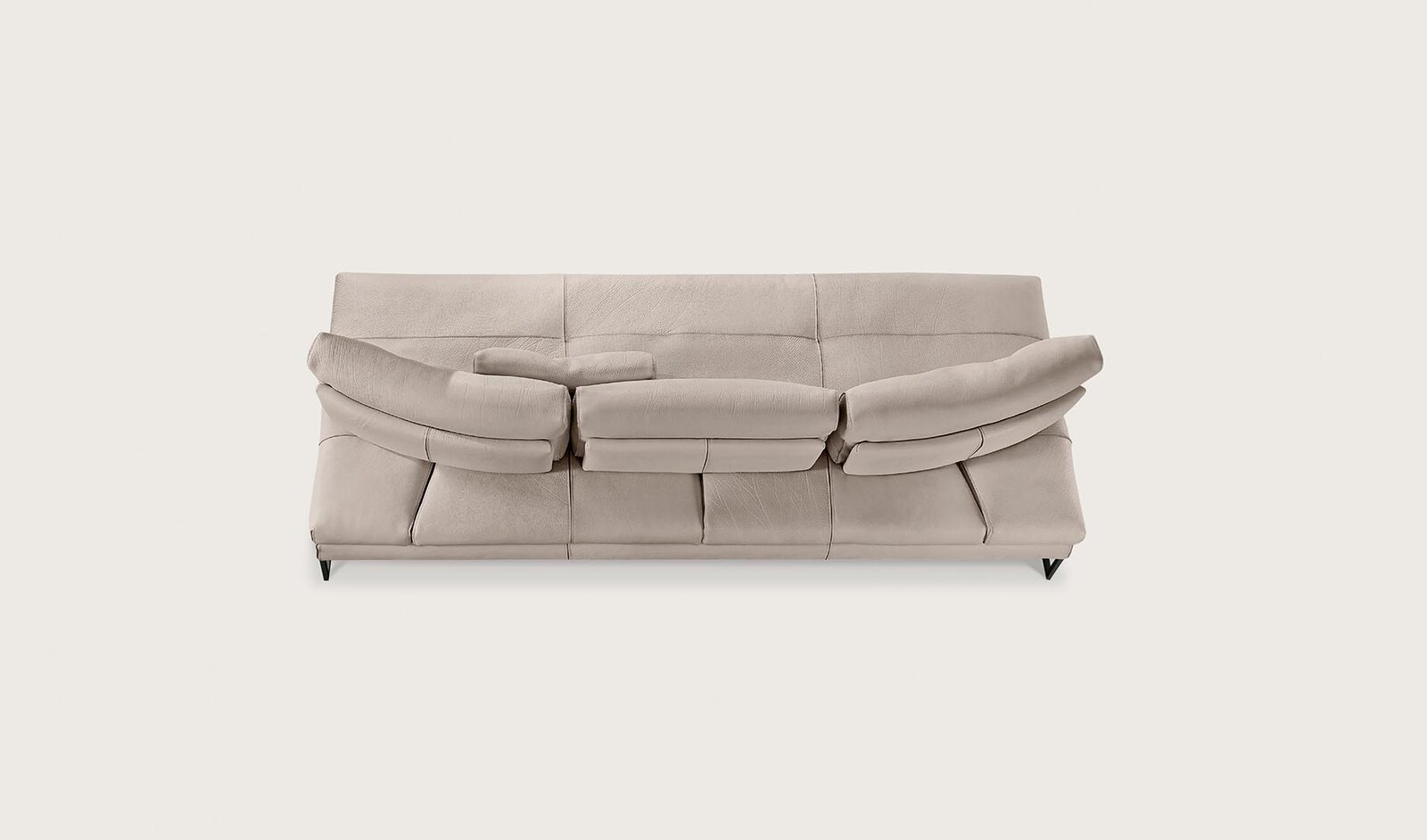 Gamma_Sofa_Sunset_Gallery - 02.be4e3d70.jpg