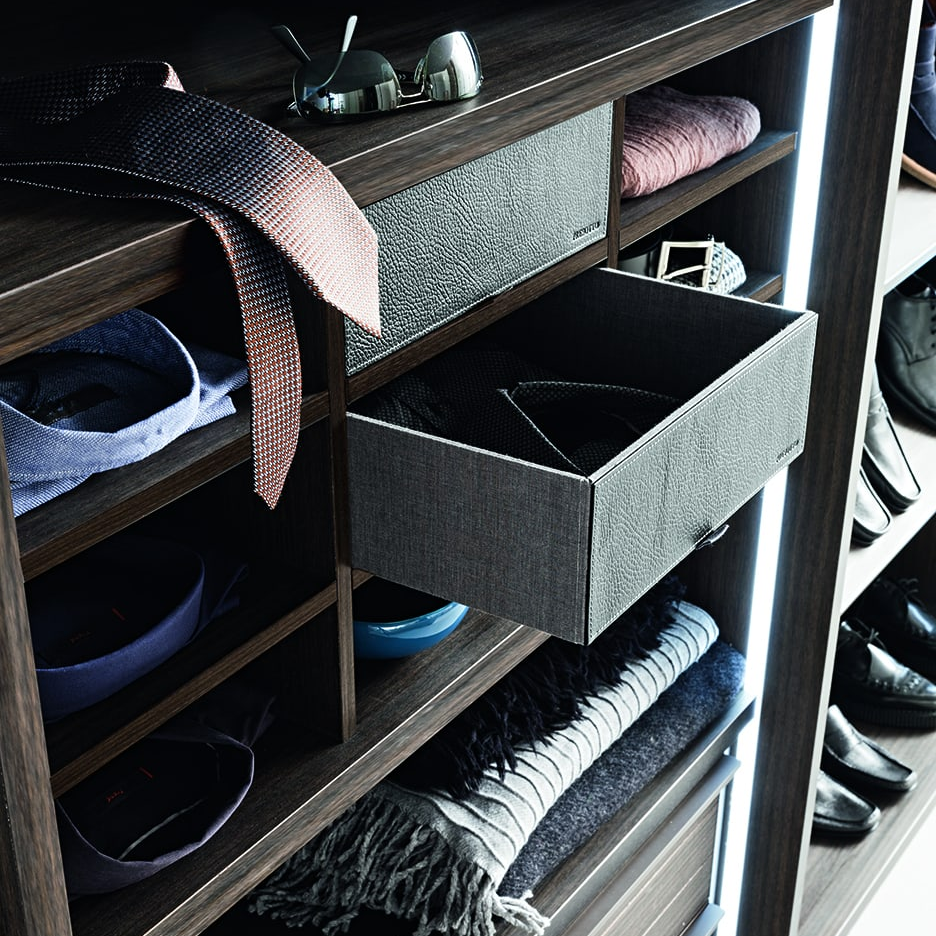 15050-Closet-tay-var-5-1.jpg