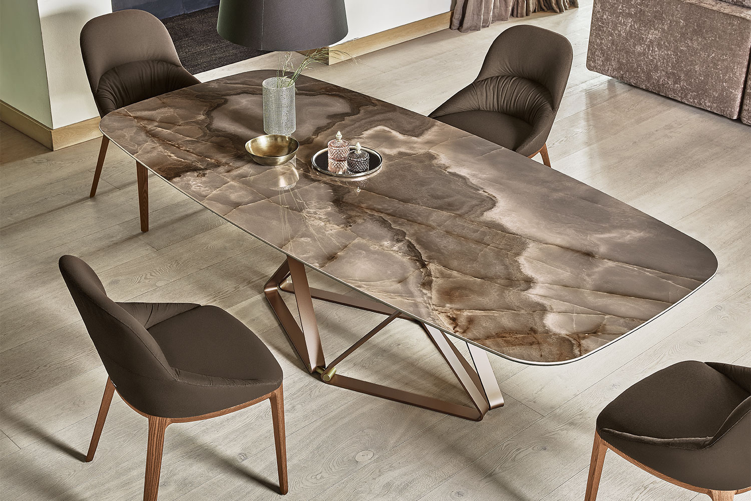 Delta Marble Dining Table - Thumbnail 5