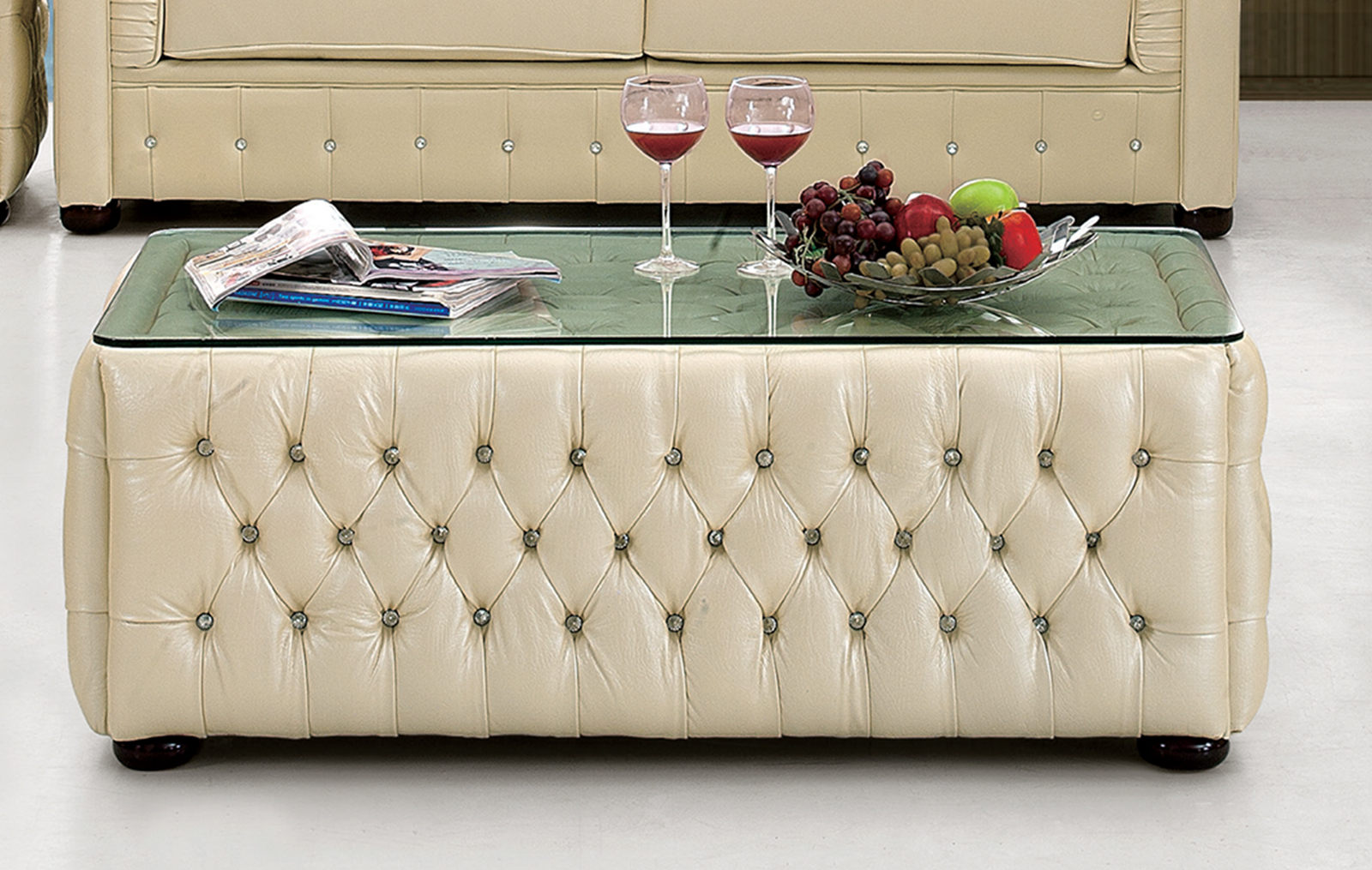 258_full_leather_coffee_table_2.jpg
