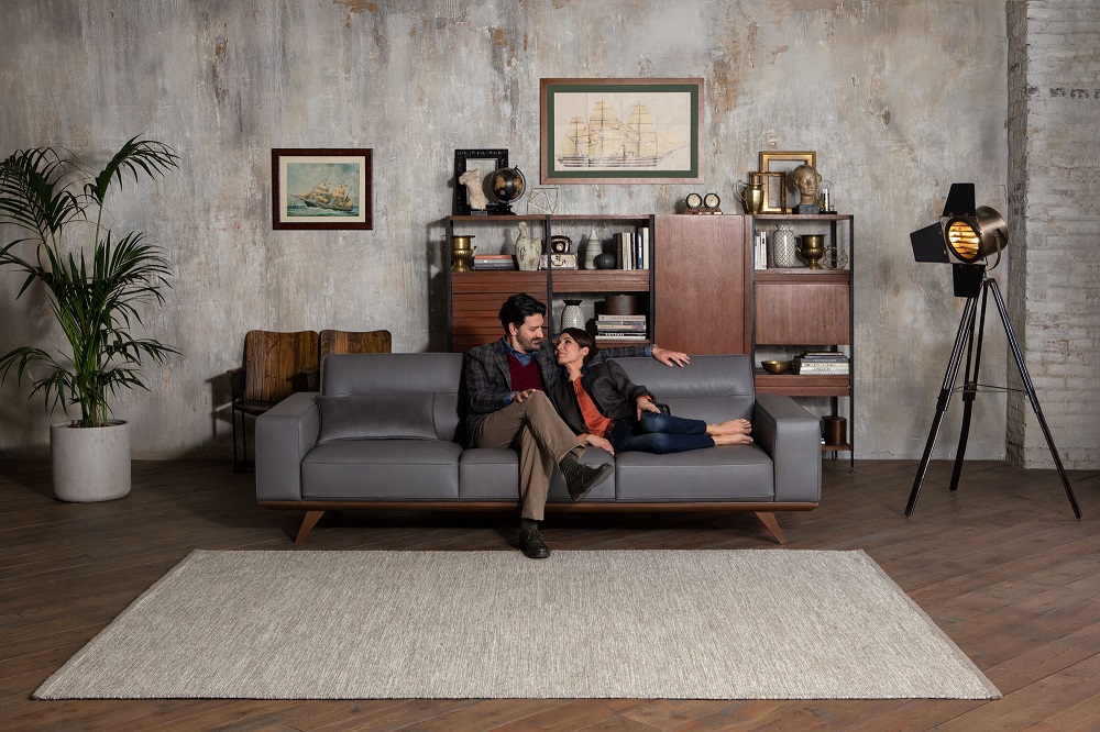 Adrenalina Sofa by Natuzzi Editions