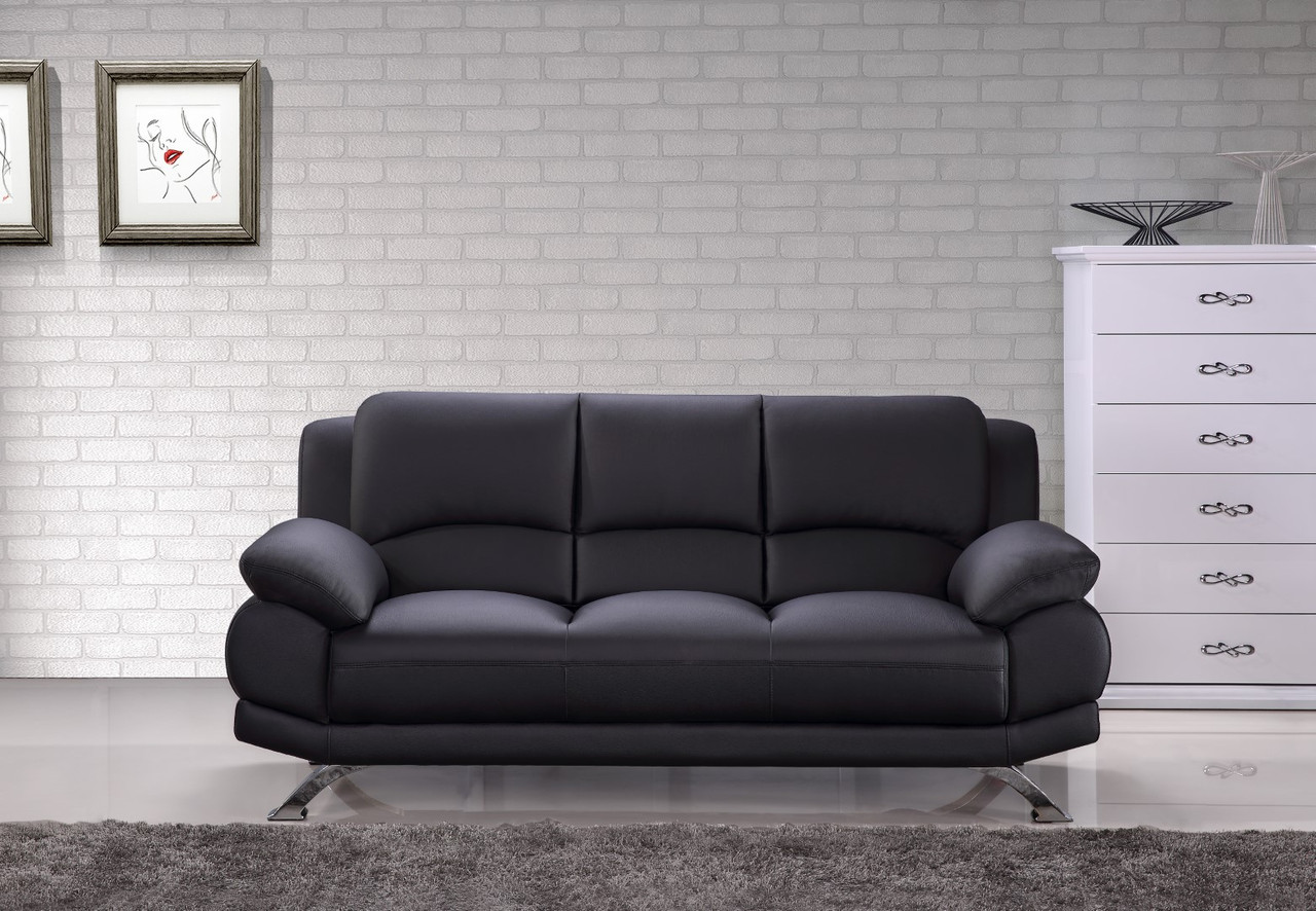 117 Leather/Leatherette Sofa