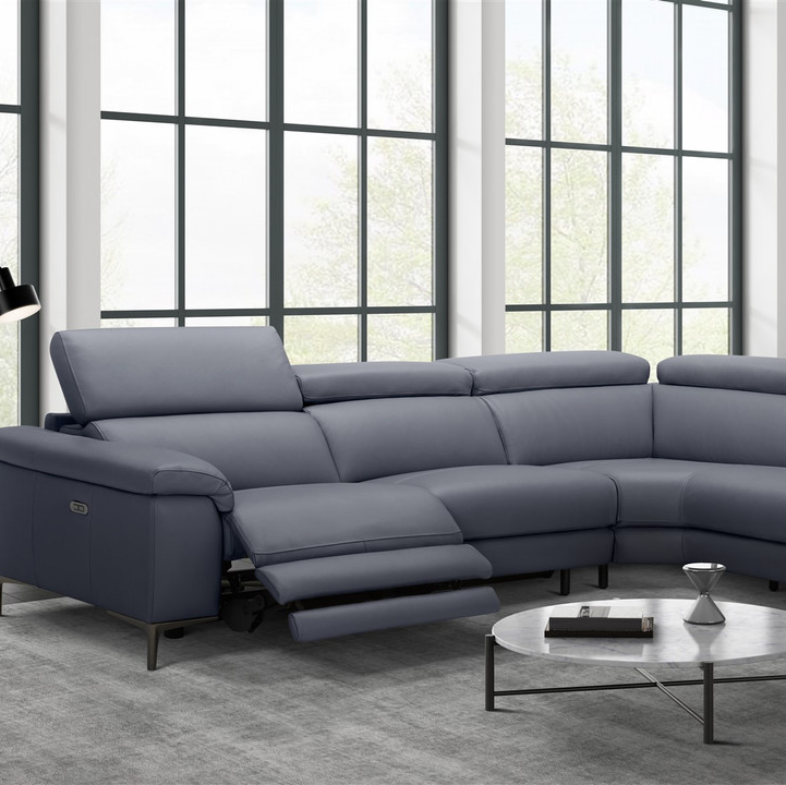Axel Sectional With Recliner - Thumbnail 2