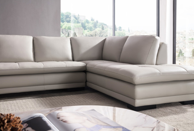 ML157 Leather Sofa Sectional by Beverly Hills Furniture