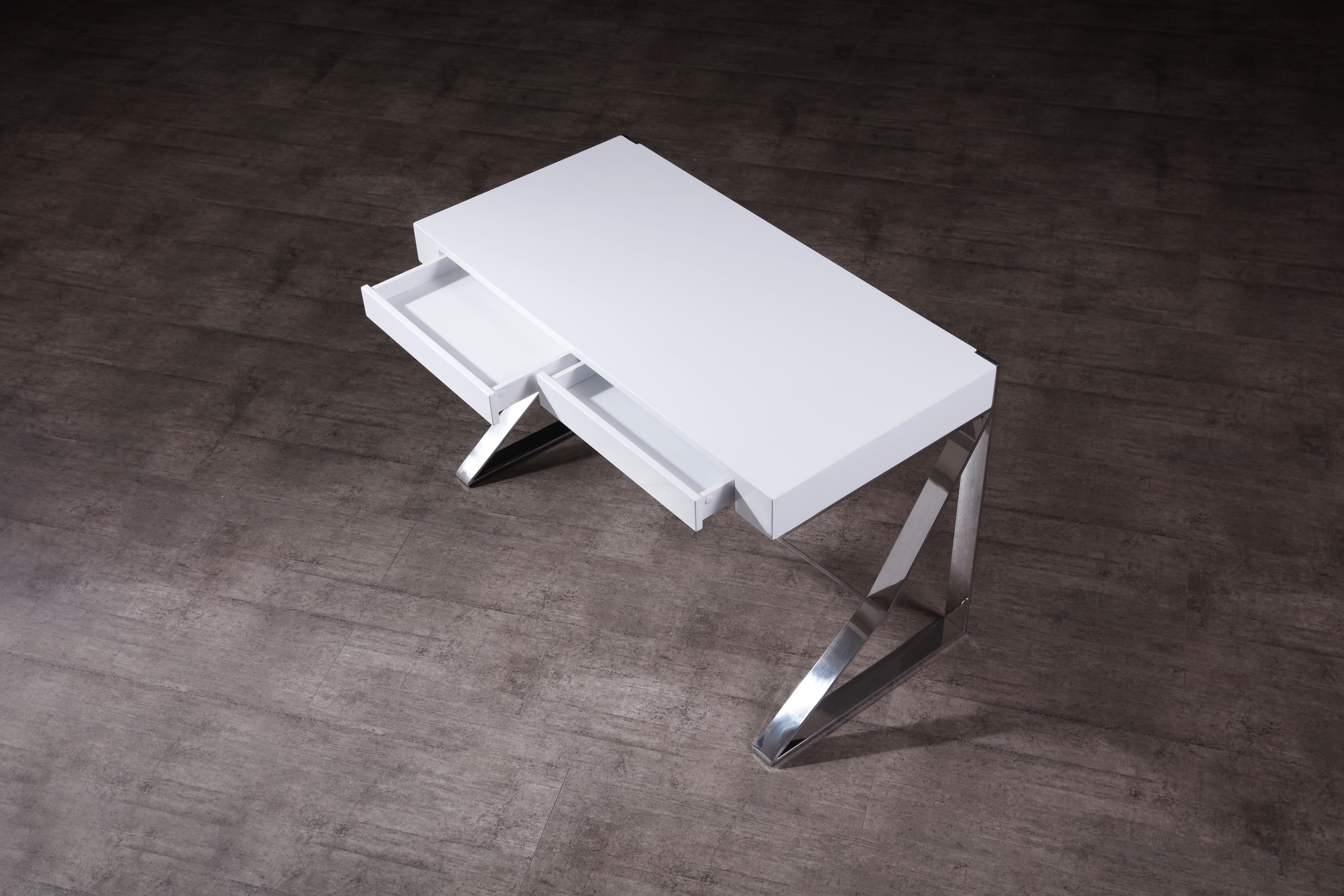 Noho White Desk_5 HQ.jpg