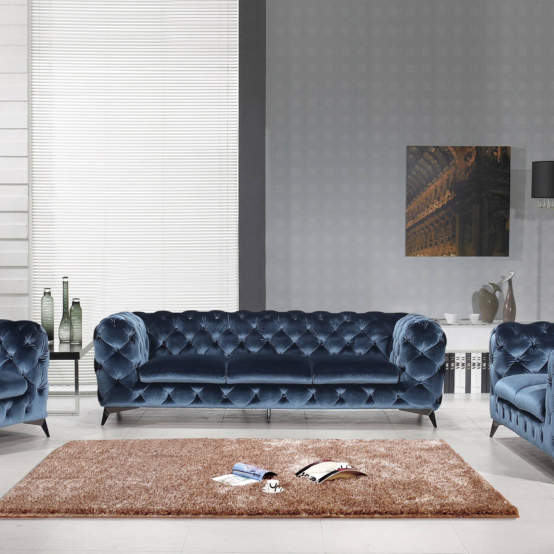 Glitz Blue Room Setting HQ.jpg