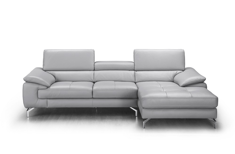 Liam Sectional in Right hand faing chaise main.jpg