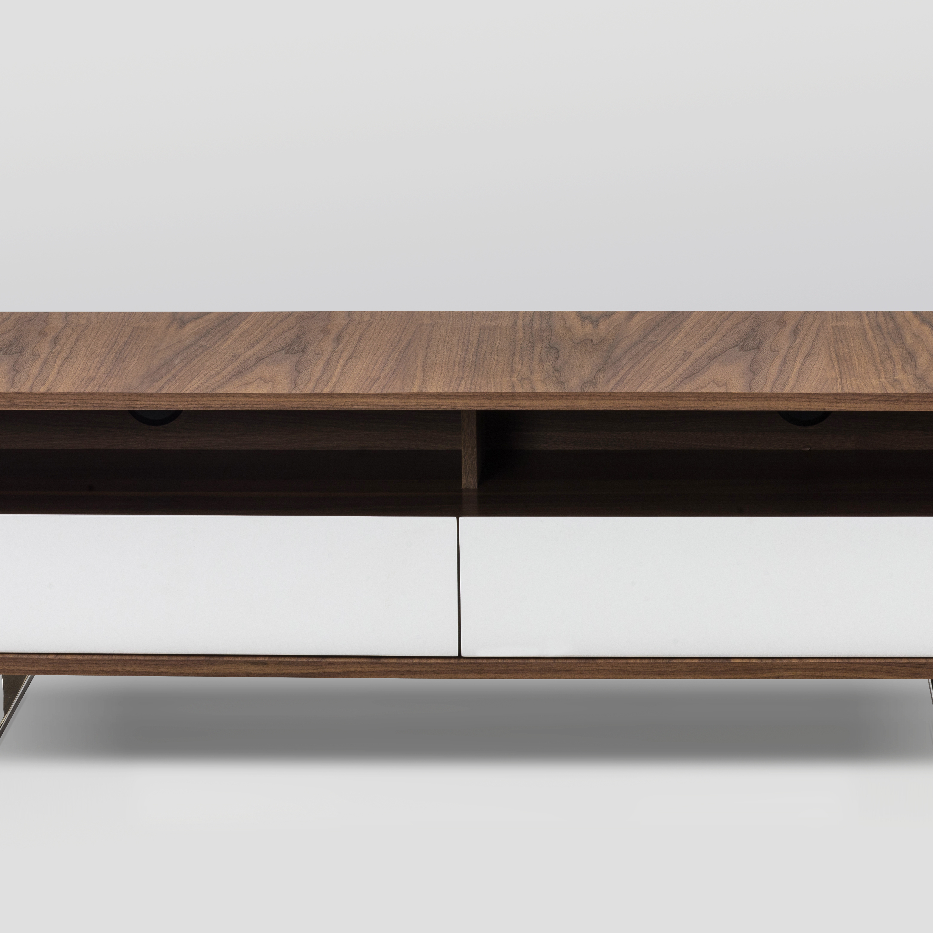 Gramercy TV Base - Thumbnail 5