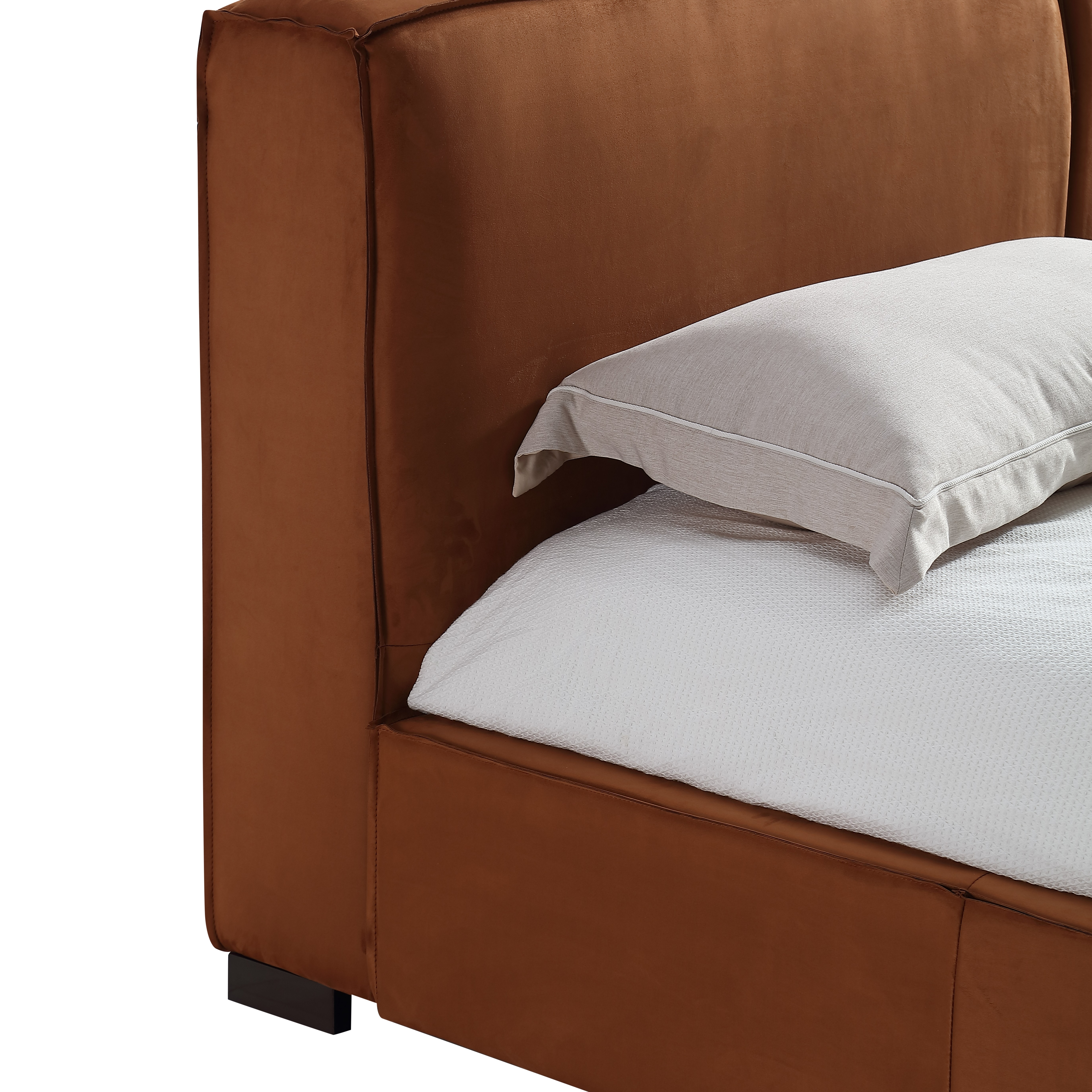 Serene Chestnut Bed_3.jpg