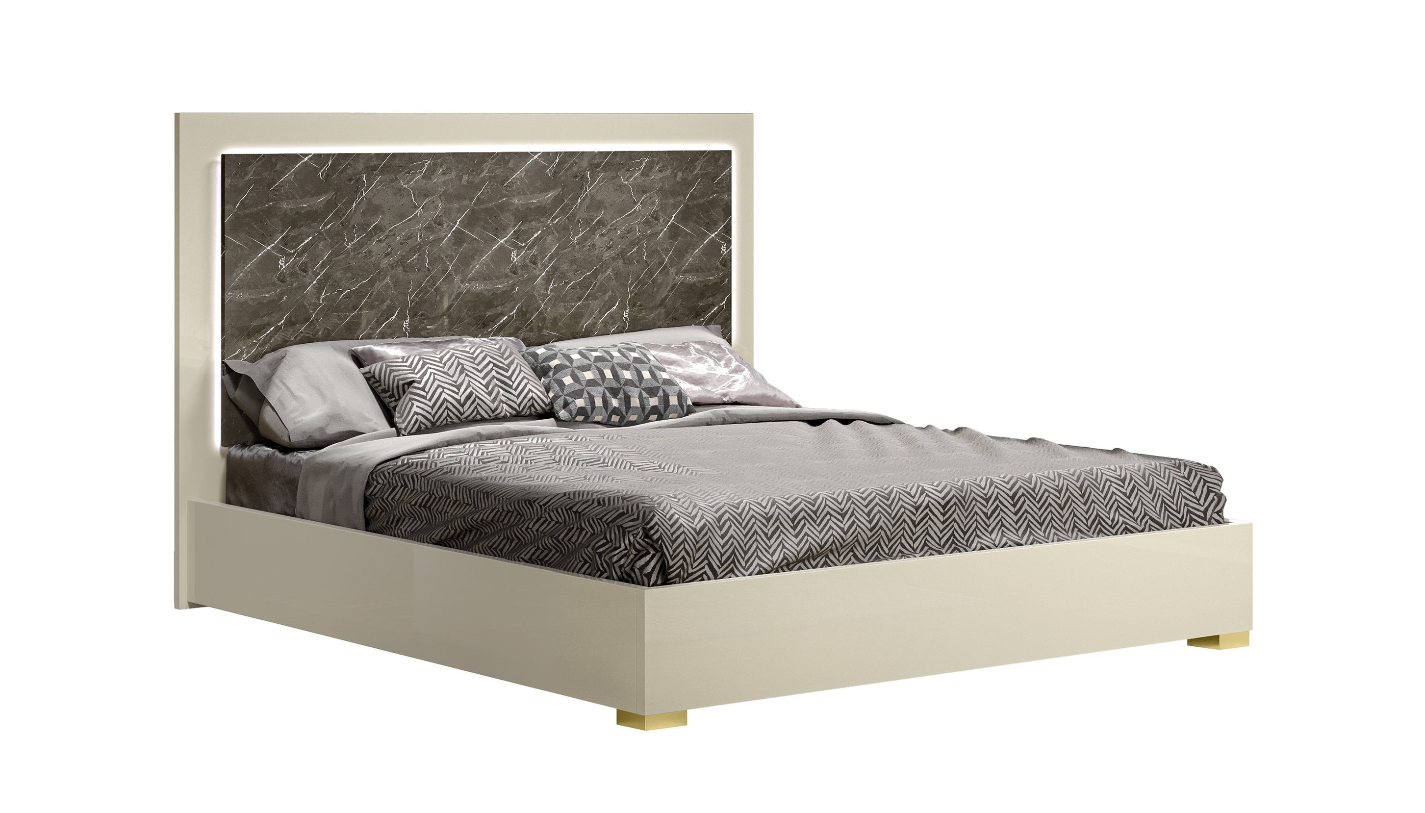 Sonia Pearl Bed.jpg