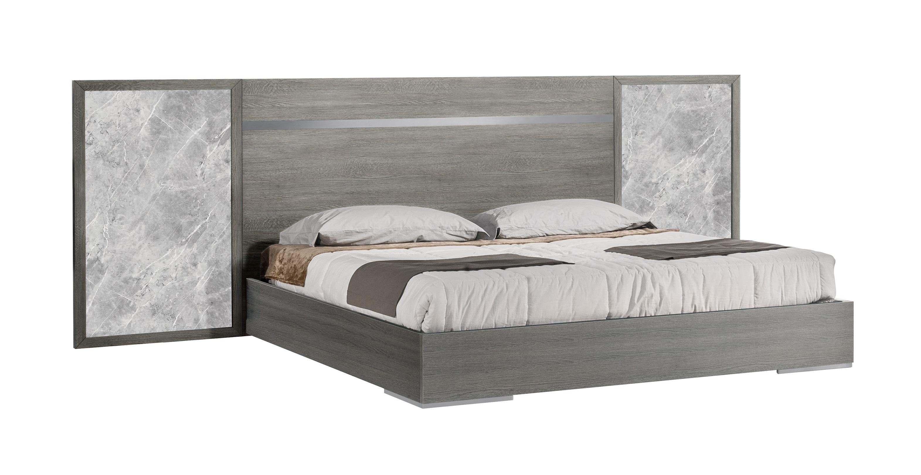 Victoria Bed.jpg