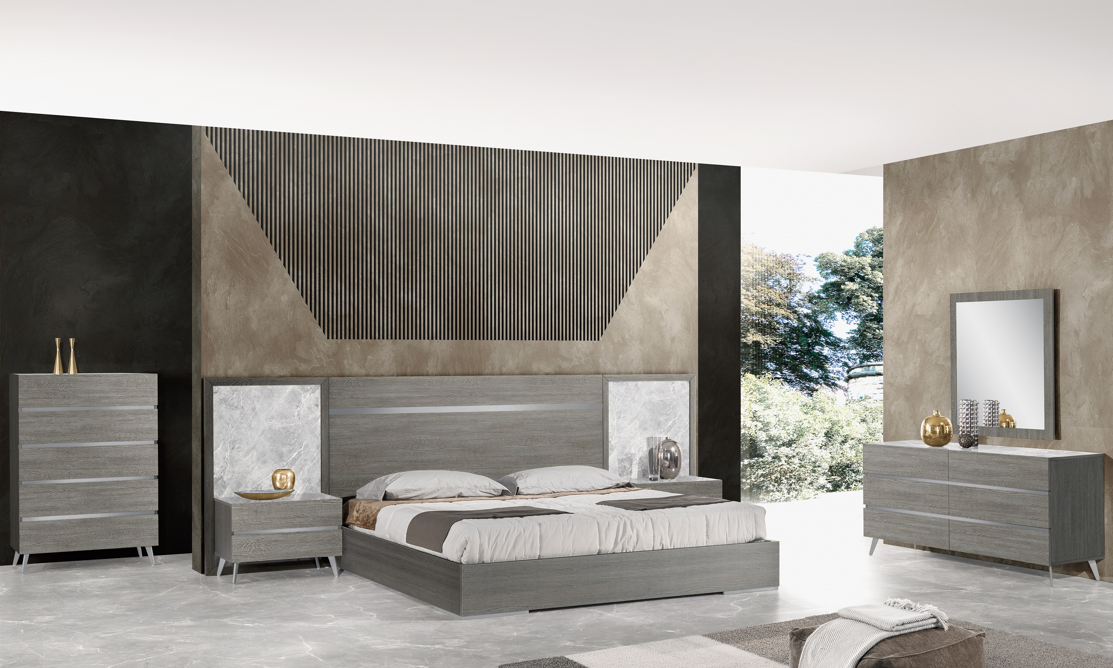 Victoria Bedroom.jpg