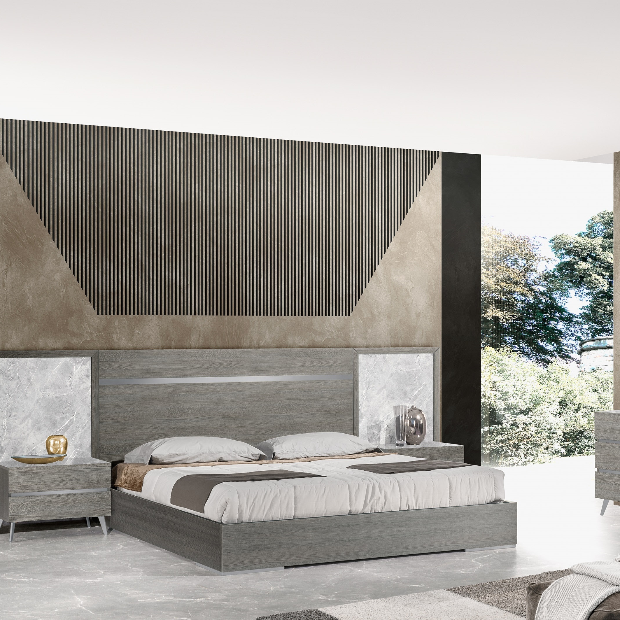 Victoria Bedroom.jpg
