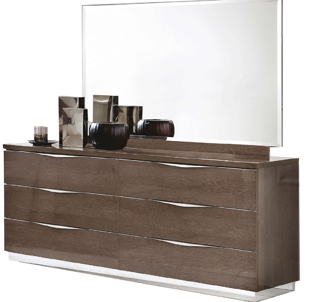 Platinum Wood Double Dresser - Thumbnail 5