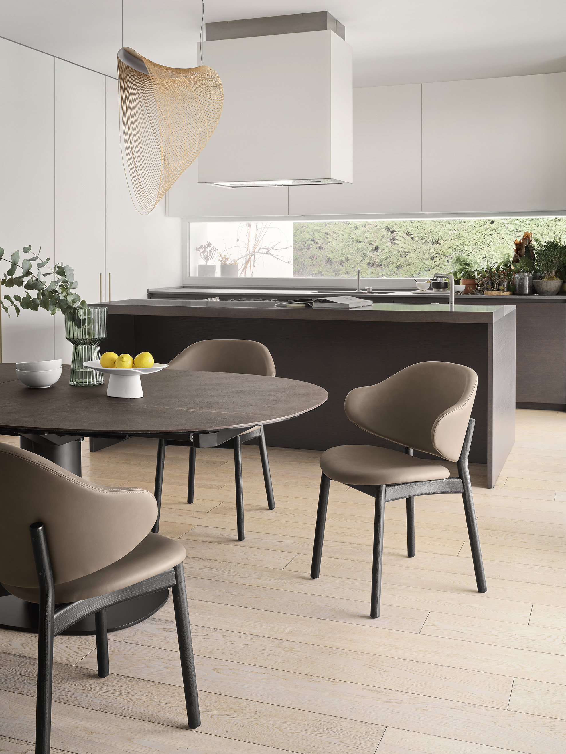 CS2080 Holly Chair by Calligaris
