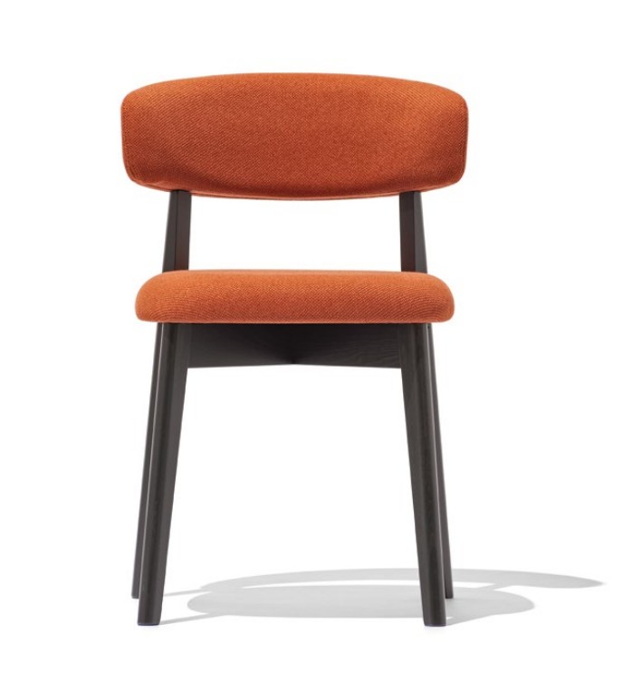CB2141 Talks Dining Chair