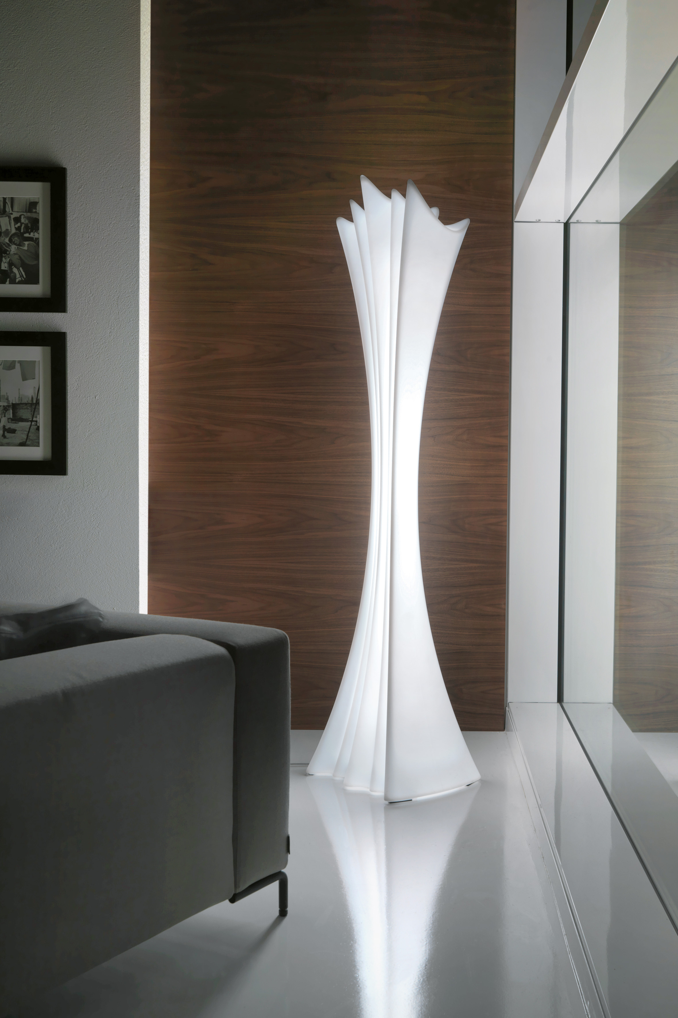 Sipario Light Floor Lamp - Thumbnail 3