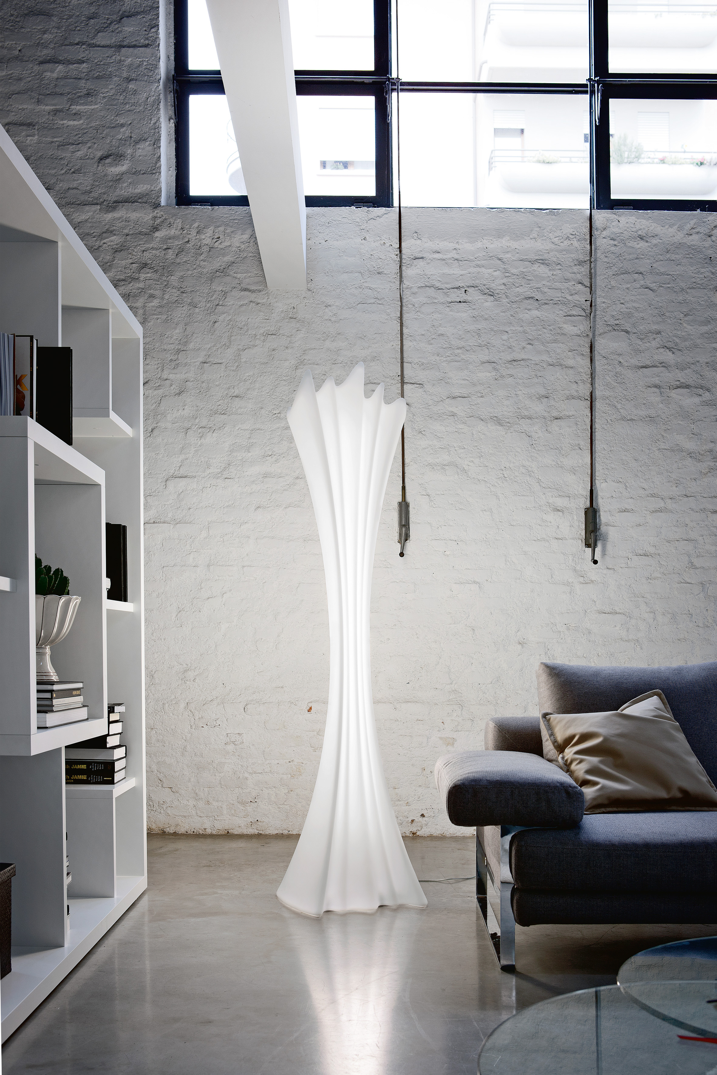Sipario Light Floor Lamp - Thumbnail 2