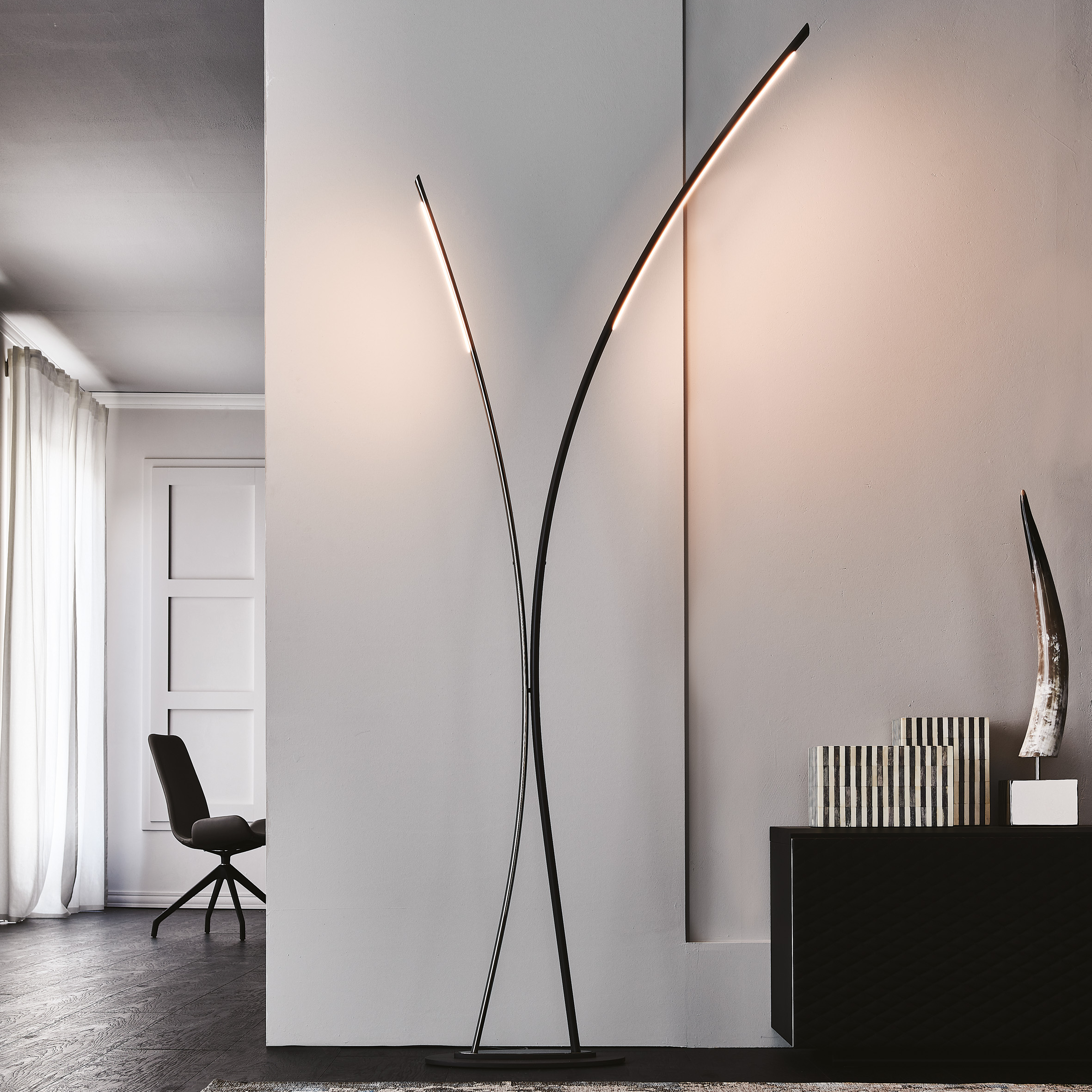 Twin Floor Lamp - Thumbnail 4