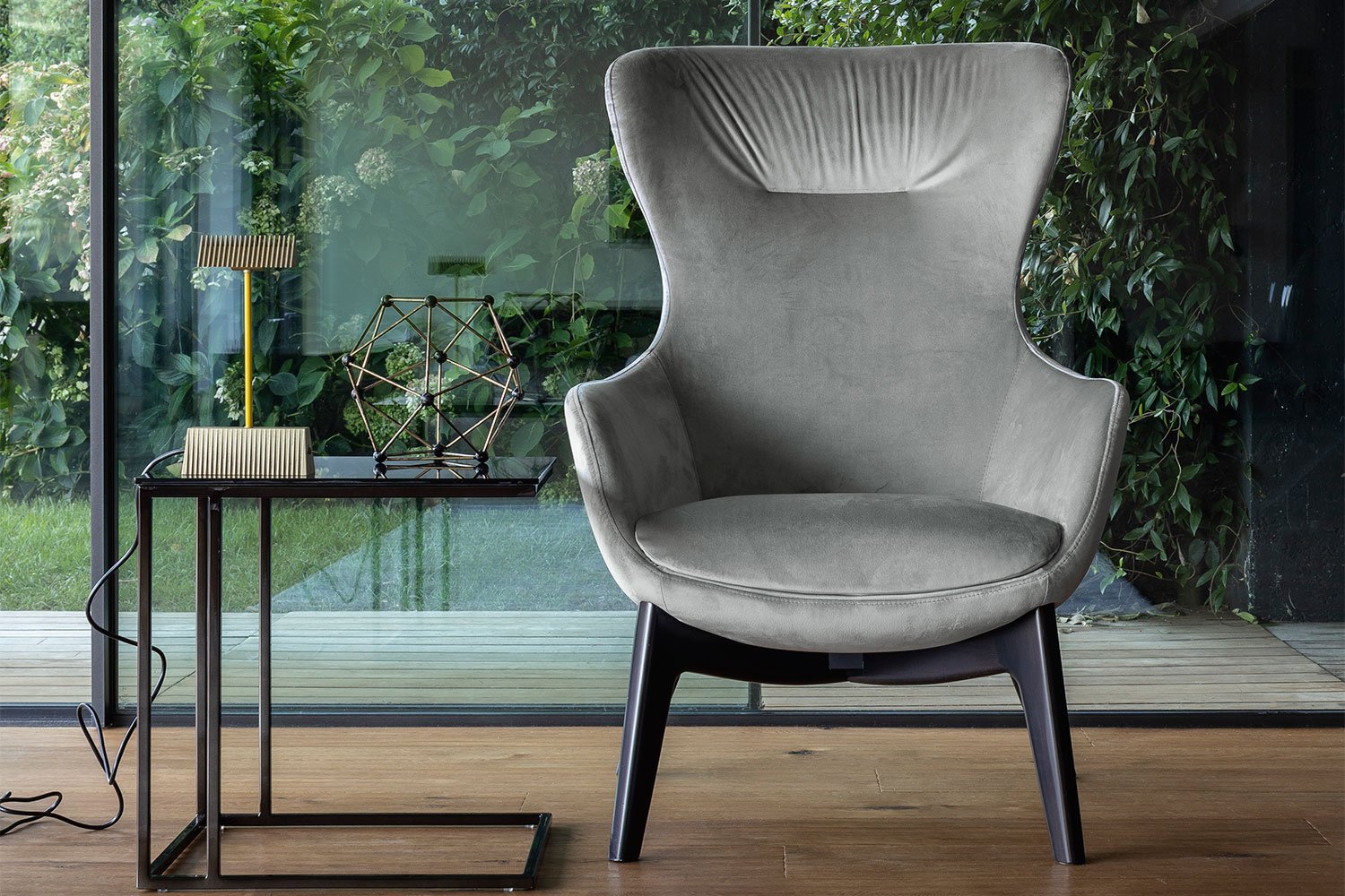 iseo-armchair-01.jpg