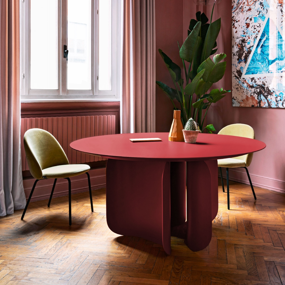 Barry Dining Table