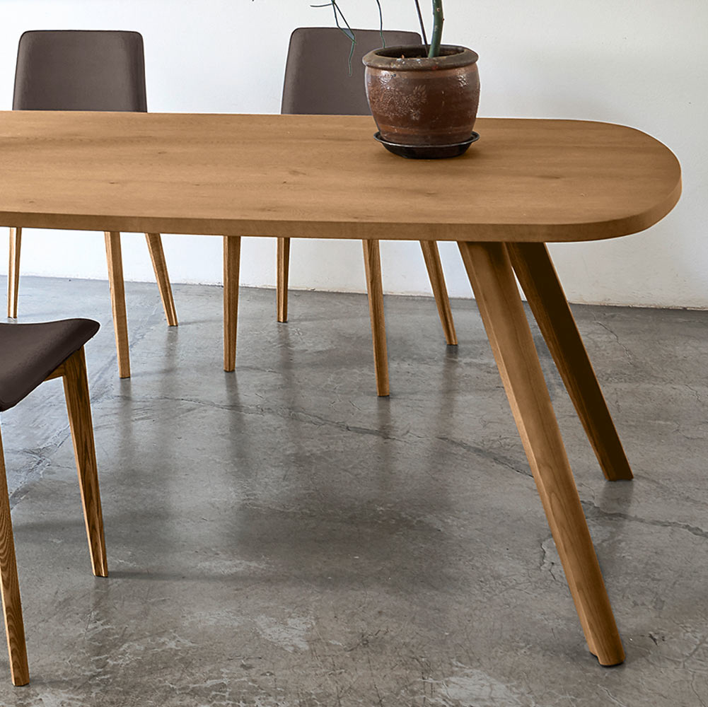 bistrot-oblong-dining-table-02.jpg